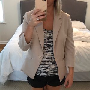 Tan 3/4 sleeve blazer